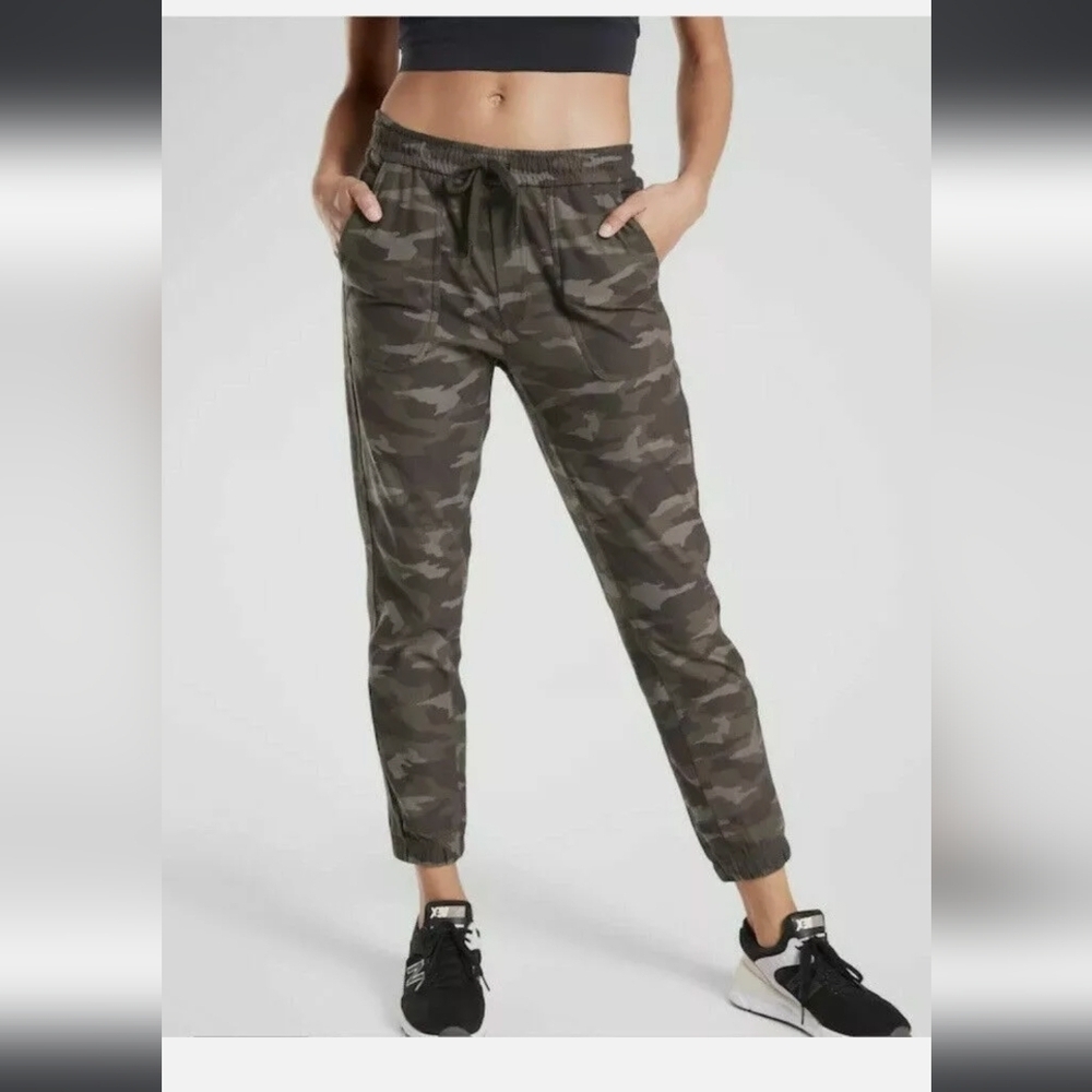 Athleta Cami Farallon Jogger Plus 18 Cozy Athliesure Comfort Green